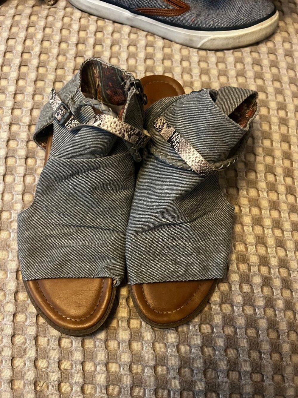 Gray Blowfish Malibu Sandals, Size 8.5